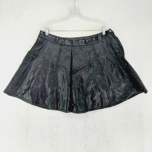 Forever 21 Black Leather Mini Skirts 659